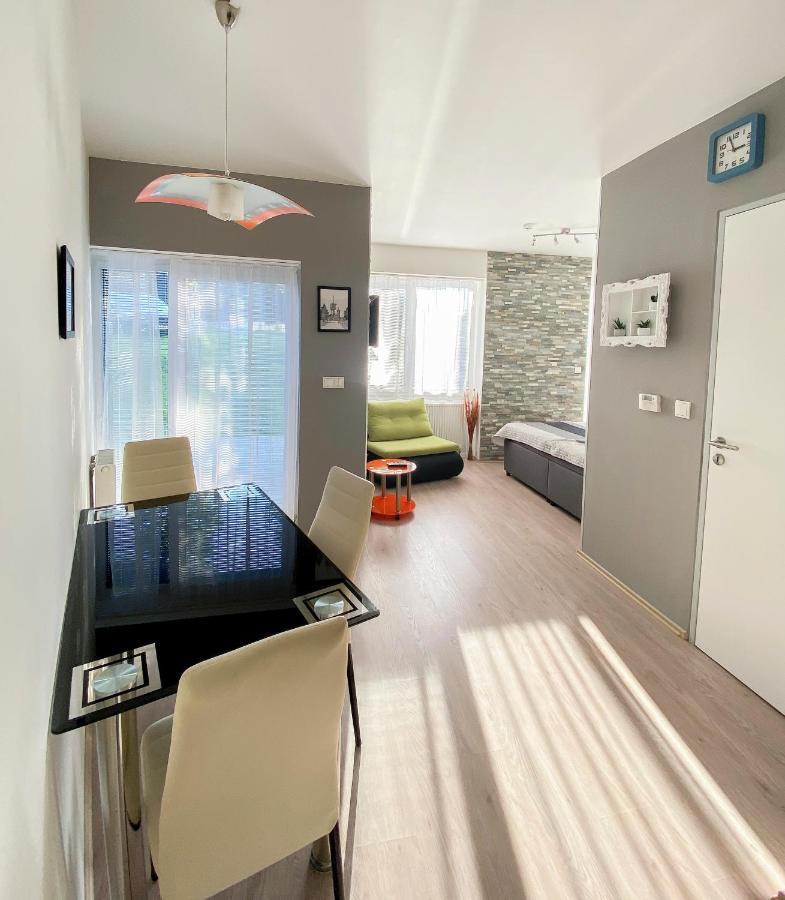 Loučná pod Klínovcem Miky Apartman Klinovec מראה חיצוני תמונה